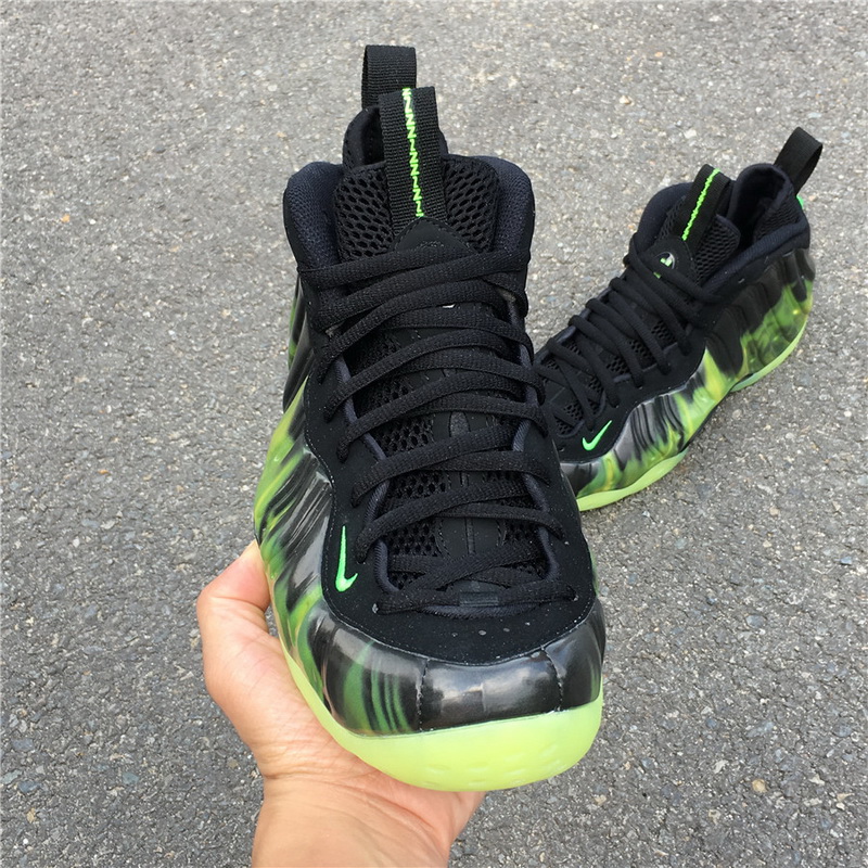 Authentic Nike Air Foamposite One Paranorman